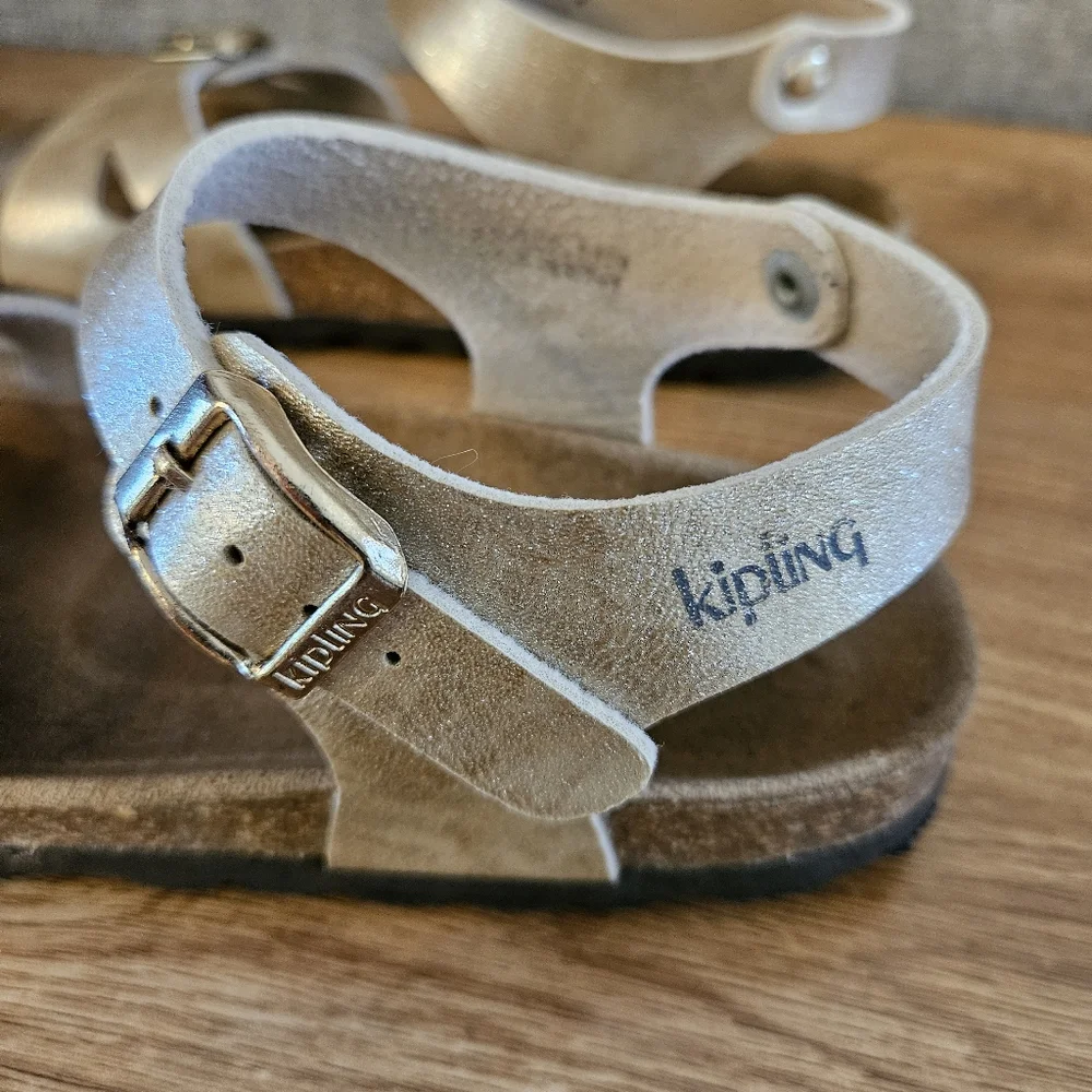 Kipling Sandals Gold Size 2
